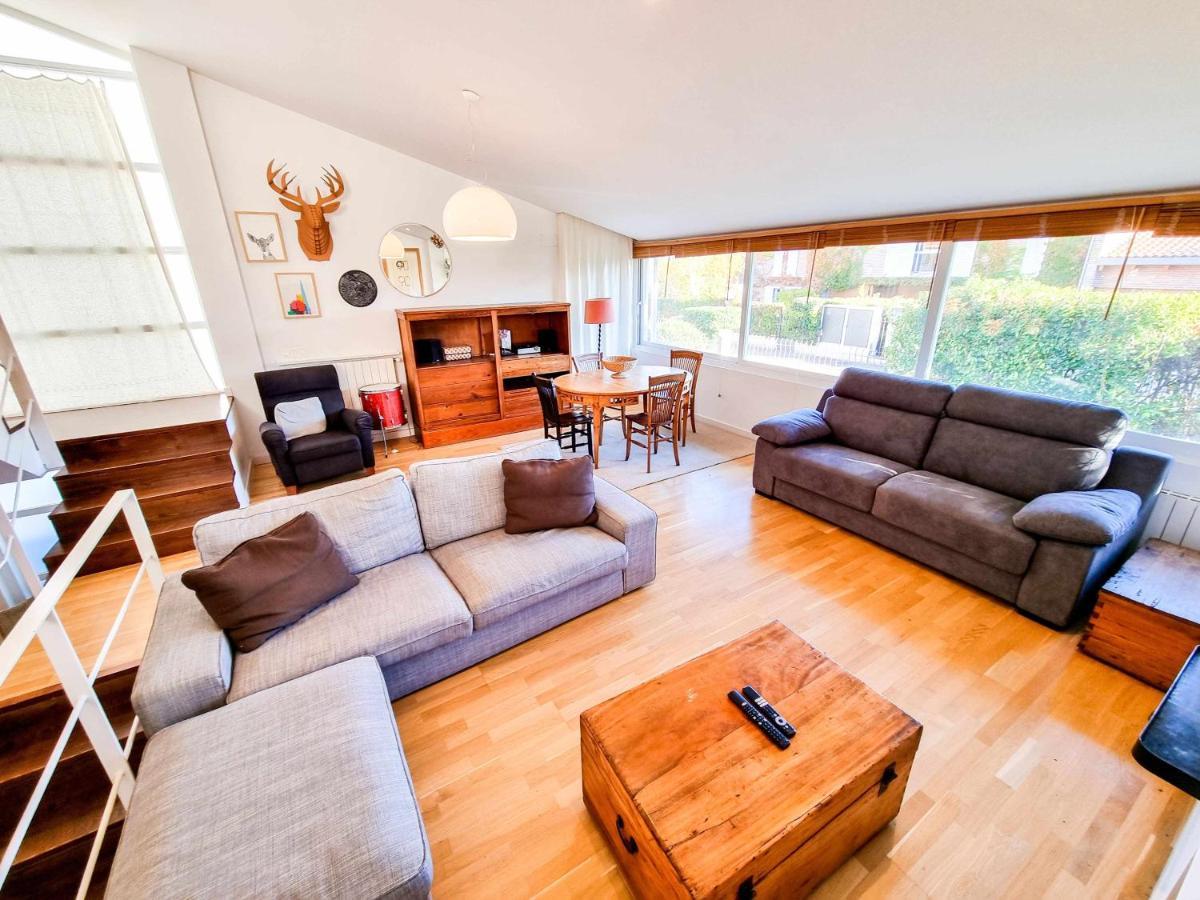 Villa Guara Golf Y Pool Comotucasa Nueno Екстериор снимка